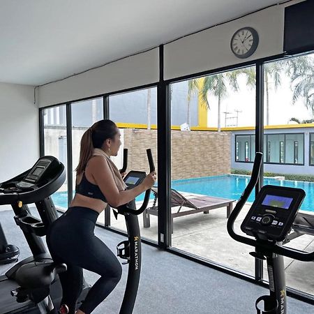 The Park 304 Executive Serviced Apartment Si Maha Phot Εξωτερικό φωτογραφία