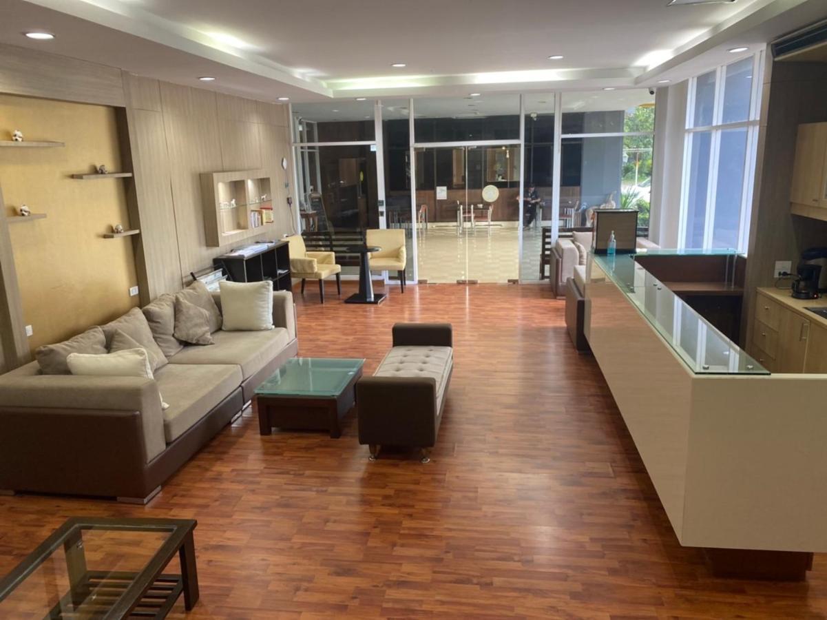 The Park 304 Executive Serviced Apartment Si Maha Phot Εξωτερικό φωτογραφία