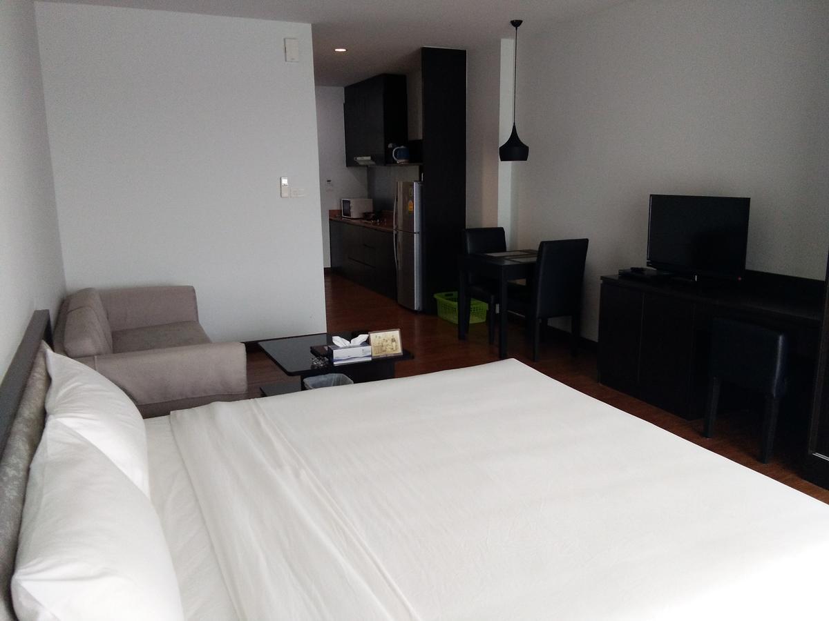 The Park 304 Executive Serviced Apartment Si Maha Phot Εξωτερικό φωτογραφία